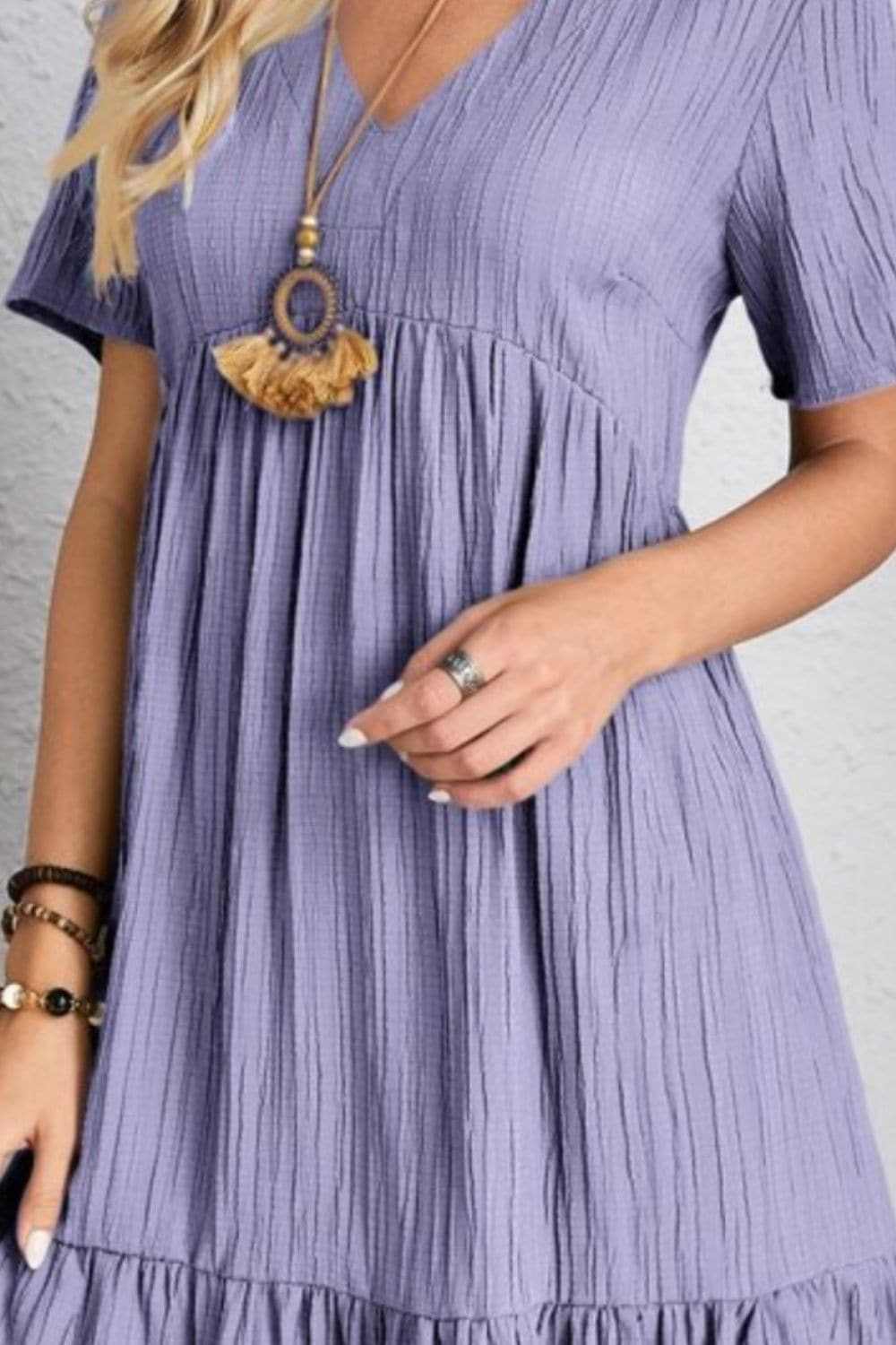 Elegant V-neck dress - 100% polyester - Love Salve